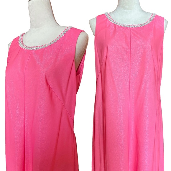Vintage 60s 70s embellished silver appliqué collar, hot pink nylon maxi dress - Picture 3 of 7